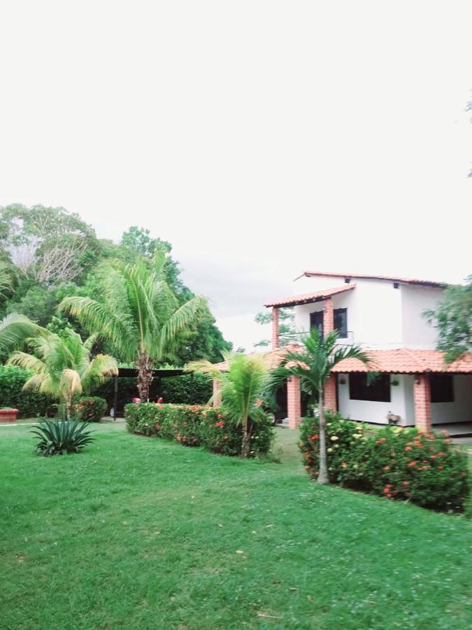 Casa Campo Emaus Caucasia Екстериор снимка