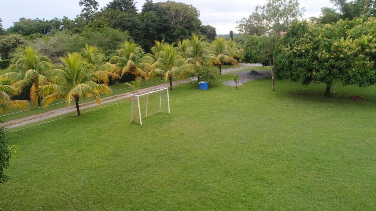 Casa Campo Emaus Caucasia Екстериор снимка