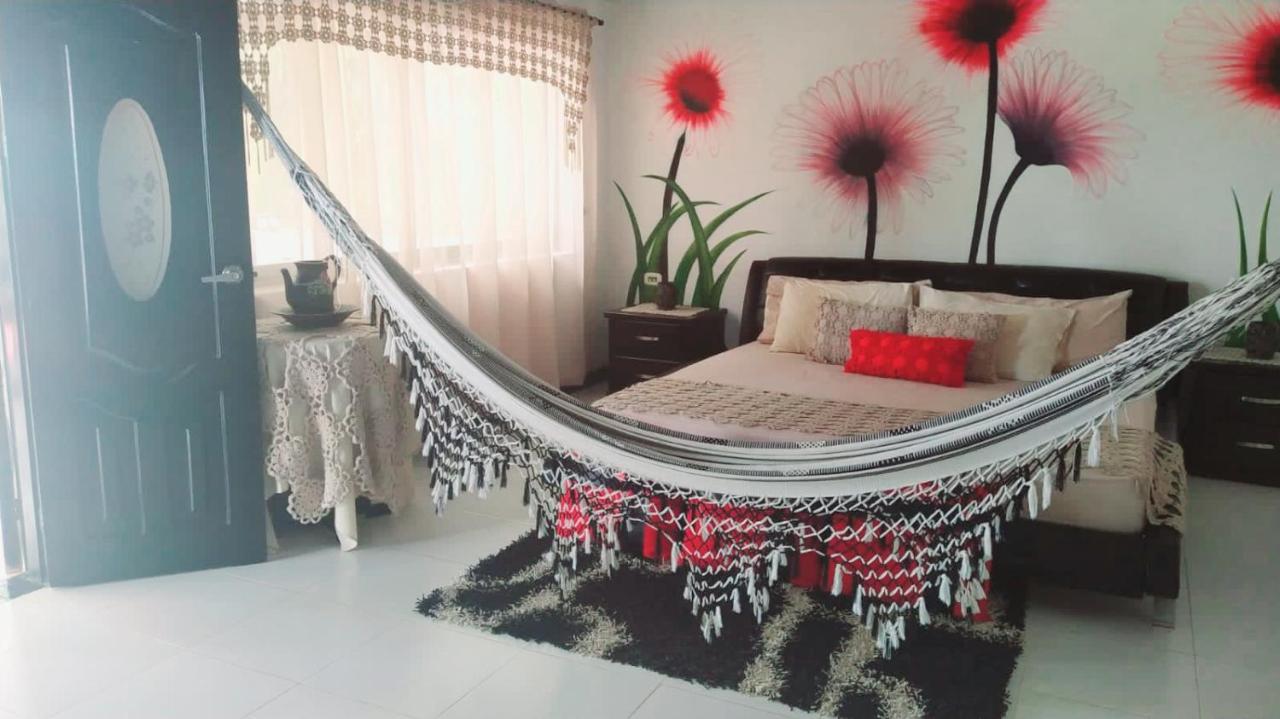 Casa Campo Emaus Caucasia Екстериор снимка